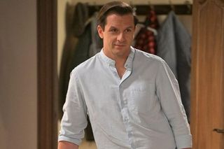 Pierwsza miłość streszczenia odcinków 4081-4085. Bruno jest ranny. Marta, chcąc mu pomóc, pakuje się w kolejną niebezpieczną sytuację