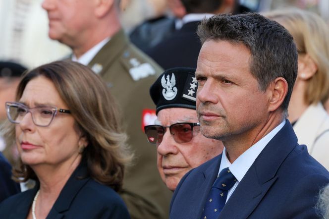 81. rocznica Powstania Warszawskiego. Uroczysta msza święta na pl. Krasińskich