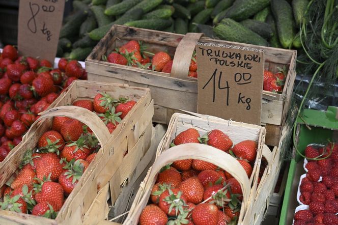  Ceny nowalijek na warszawskich bazarach szokują. Byliśmy i sprawdziliśmy ile trzeba zapłacić