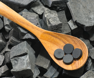 Węgiel aktywny (węgiel aktywowany) - właściwości, zastosowanie i dawkowanie