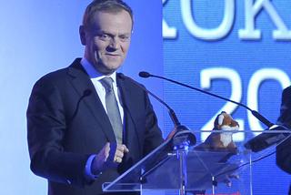 Człowiek Roku 2011 Wprost - Donald Tusk z rudym lisem