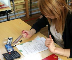 Ile trwa matura z matematyki 2024? Czas rozpoczęcia i zakończenia egzaminu