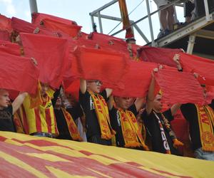 Korona Kielce - Ruch Chorzów. Zdjęcia kibiców na Suzuki Arenie