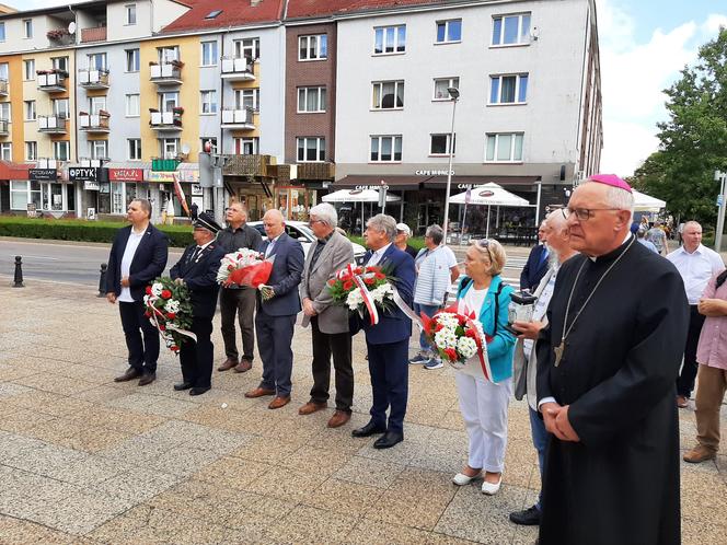 Mszy św. w intencji Ojczyzny przewodniczył w sobotę w katedrze bp senior Edward Dajczak