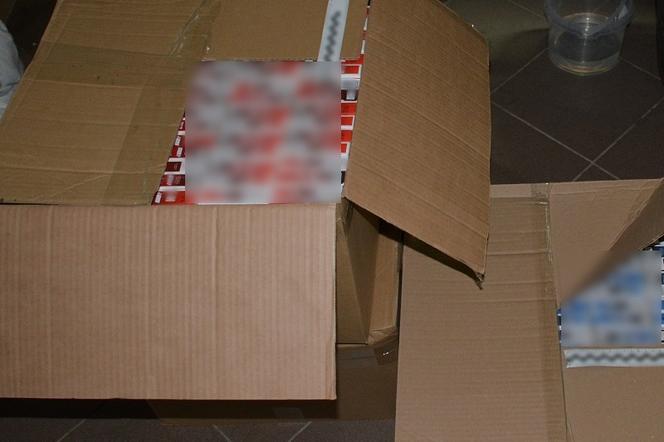 Fabrykę nielegalnych papierosów urządzili w pokoju. Do akcji wkroczyła straż graniczna [ZDJĘCIA]