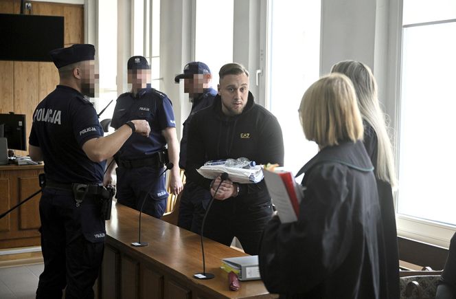 Łukasz Ż. stanął przed sądem. Przeprosił i częściowo przyznał siędo winy. Jego kolega: „Nie pomagałem Łukaszowi”