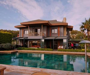 Miłość i nadzieja odc. 300. Hulya, Kuzey, Sila, Bahar, Cavidan, Levent