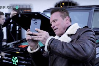 Arnold Schwarzenegger jeździ elektryczną Klasą G!