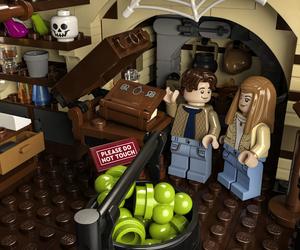 LEGO Ideas Disney Hocus Pocus: Domek sióstr Sanderson