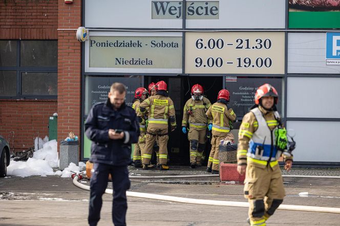 Policja szuka przyczyny pożaru