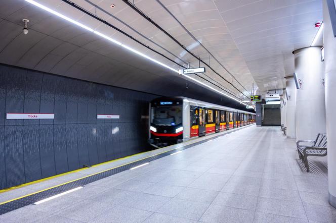 5. linia metra Warszawa fotka