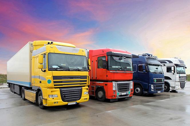KE nałożyła 3 mld kary na producentów ciężarówek