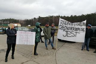 Rodzice protestują przeciwko zmianom w ich szkole