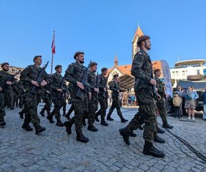 Przysięga żołnierzy WOT w Tarnowskich Górach