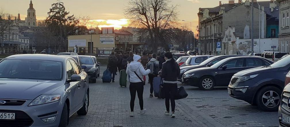 Pierwsi uchodźcy z Kijowa już w Polsce