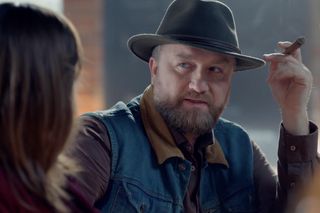 Przyjaciółki, 25 sezon, odcinek 291: Anka (Magdalena Stużyńska), Paweł (Bartłomiej Kasprzykowski)