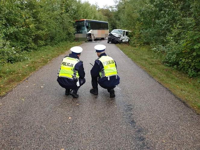 Podlaskie: Wypadek autobusu szkolnego. Jedna osoba nie żyje