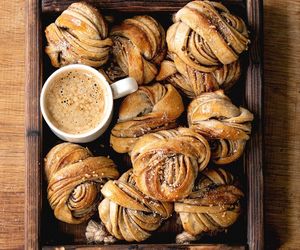Przepis na te pyszne bułeczki przywiozłam ze Szwecji. Kardamonki wyglądają zjawiskowo i pysznie smakują 