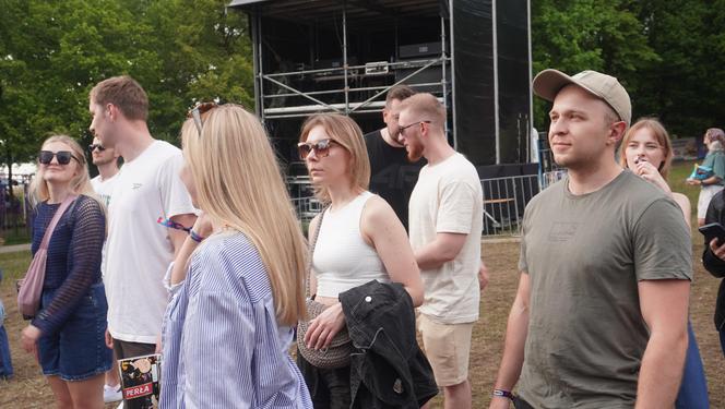 Kortowiada 2024. Drugi dzień koncertów na plaży przyciągnął tłumy. Zobacz zdjęcia!