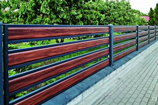 Montaż ogrodzenia panelowego i przęsłowego