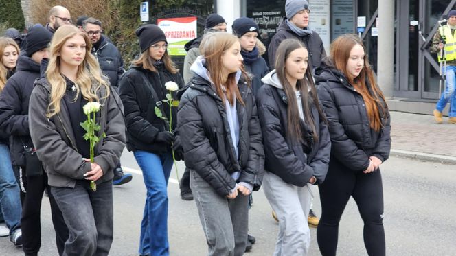 Marsz ku pamięci tragicznie zmarłego Wojtka w Piotrkowie Tryb.