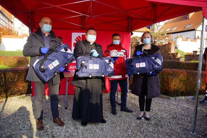 Caritas zakupiła kolejne respiratory do szpitali. Trafią do Oławy i Trzebnicy [POSŁUCHAJ]