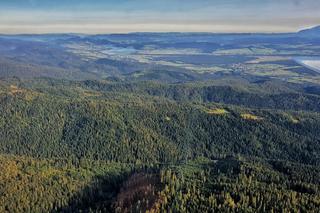 Najwyżej położone lotnisko w Polsce leży w Małopolsce. Kiedyś znajdował się tam poligon