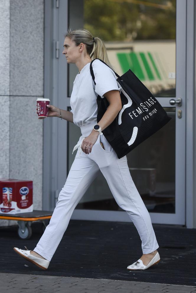 Kajra gotowa na imprezę ślubną