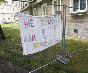 Ogrodzony plac zabaw na Winogradach