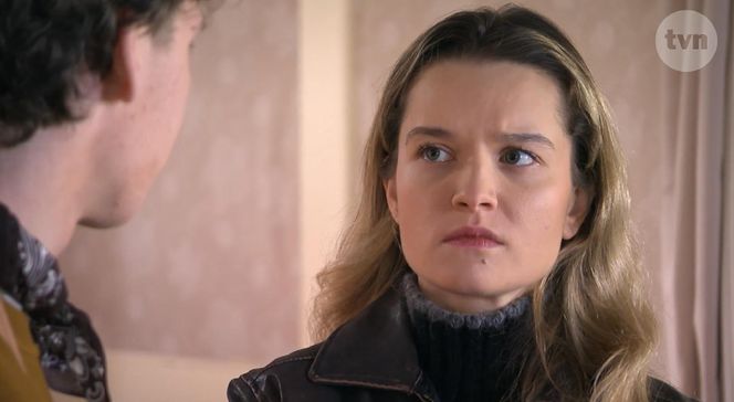 Na Wspólnej. Wstrząs w życiu Kasi. To nie przypadek, że uczeń Leon znów jest tak blisko niej - WIDEO, ZDJĘCIA
