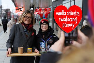 Warszawa. Wolontariusze WOŚP w centrum Warszawy