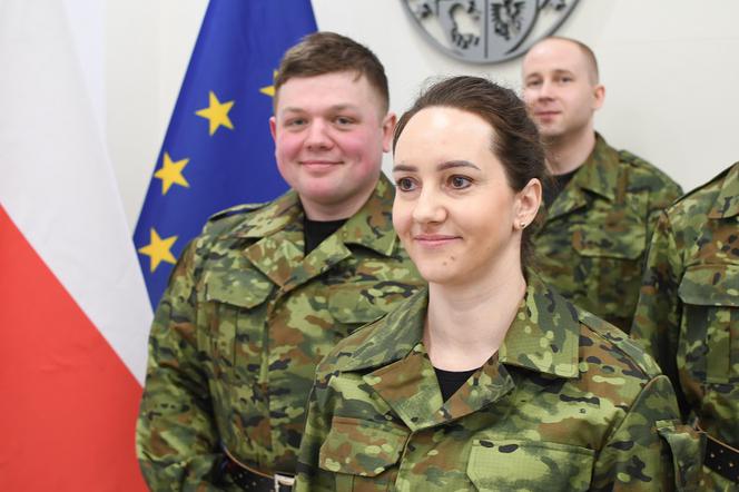 Warmińsko-mazurskie: Mamy 20 nowych strażników granicznych. Złożyli uroczyste ślubowanie [ZDJĘCIA]