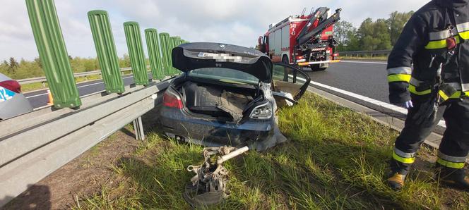 Skasował pożyczone BMW! Groźna kolizja pod Elblągiem!