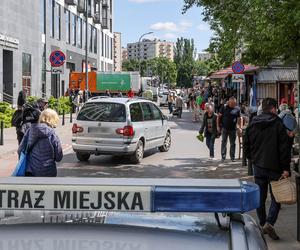 Walka o miejsce na Wiatraku. Kierowcy kontra sprzedawcy i klienci 