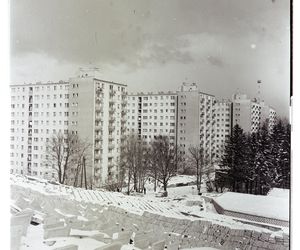 Zielona Góra w zimowej aurze. Czesław Łuniewicz uchwycił zimę kilkadziesiąt lat temu na fotografiach