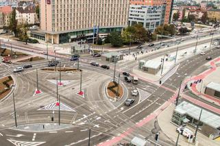 Parking pod rondem Kaponiera ma zacząć działać już latem