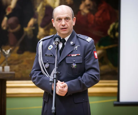 Gen. Drewniak: Rosja, wysyłając drony w stronę Polski wywołała potężną burzę przeciwko sobie