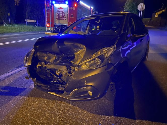Czołowe zderzenie w powiecie wodzisławskim. Sześć osób poszkodowanych