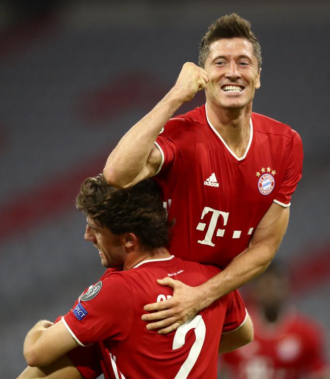 Robert Lewandowski zniszczył Chelsea, rusza na Barcę