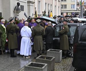 Ostatnie pożegnanie Lucjana Brychczego. Pogrzeb ikony Legii