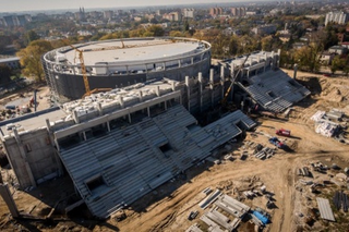 Szok! Trzeba rozebrać trybunę stadionu piłkarskiego przy ulicy Struga w Radomiu!