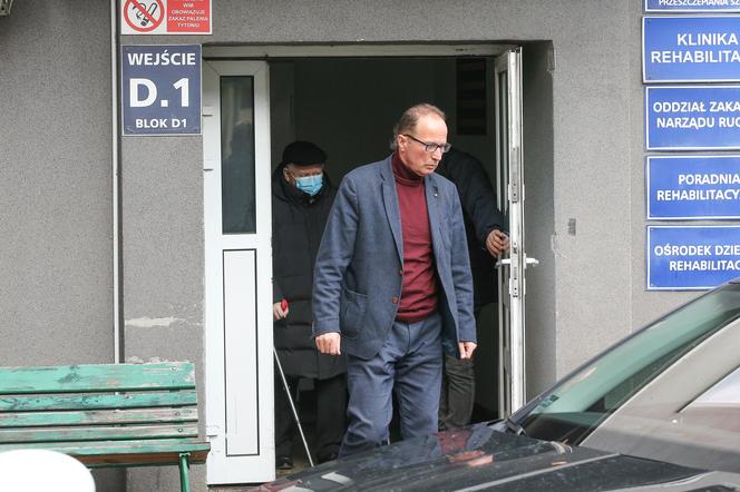 Jarosław Kaczyński wrócił ze szpitala do domu