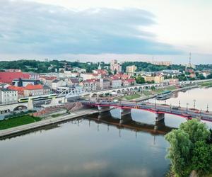 GORZÓW WIELKOPOLSKI ilu mieszkańców stracił?