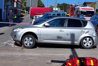 Samochodowe domino na al. Krakowskiej w Raszynie. Samochody wpadały na siebie jeden za drugim