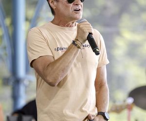 Wokalista Budki Suflera znów zakochany! Wszystko na jaw wyszło na rybach