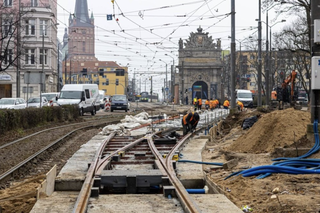 Dalsze prace przy placu Zwycięstwa. Komunikacja w centrum miasta będzie mocno utrudniona 