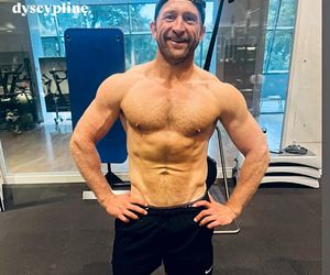 Nowy, piękny Borys Szyc 