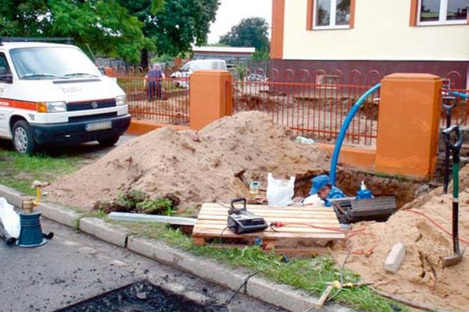 Budowa przyłącza wodociągowego