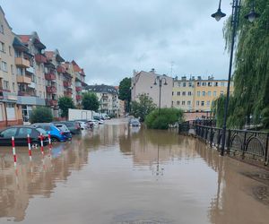 Alerty w połowie Polski. Nadciągają burze z silnymi opadami deszczu. IMGW ostrzega