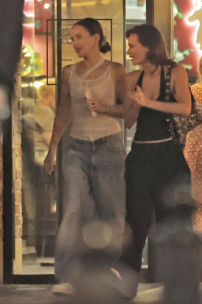 Marina Łuczenko-Szczęsna i Natalia Szroeder imprezują